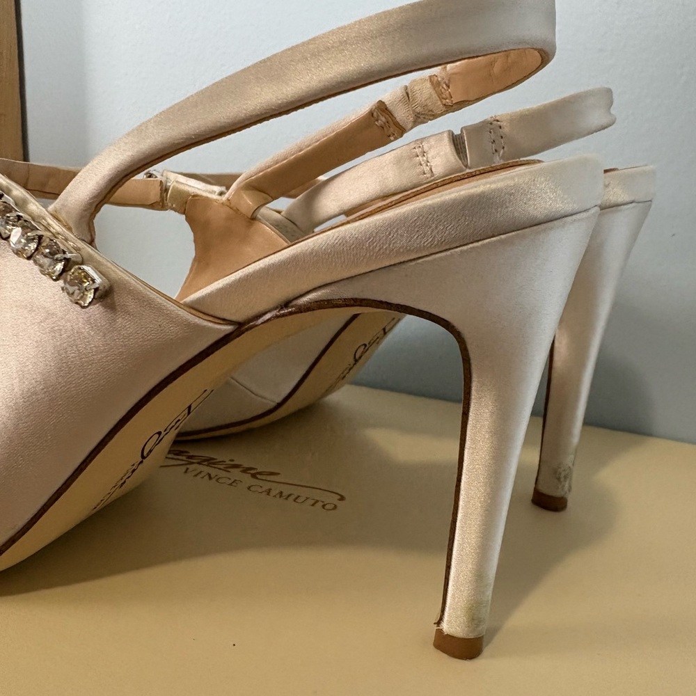 Vince Camuto Women's Ivory Slingback Heels - Picture 7 of 12